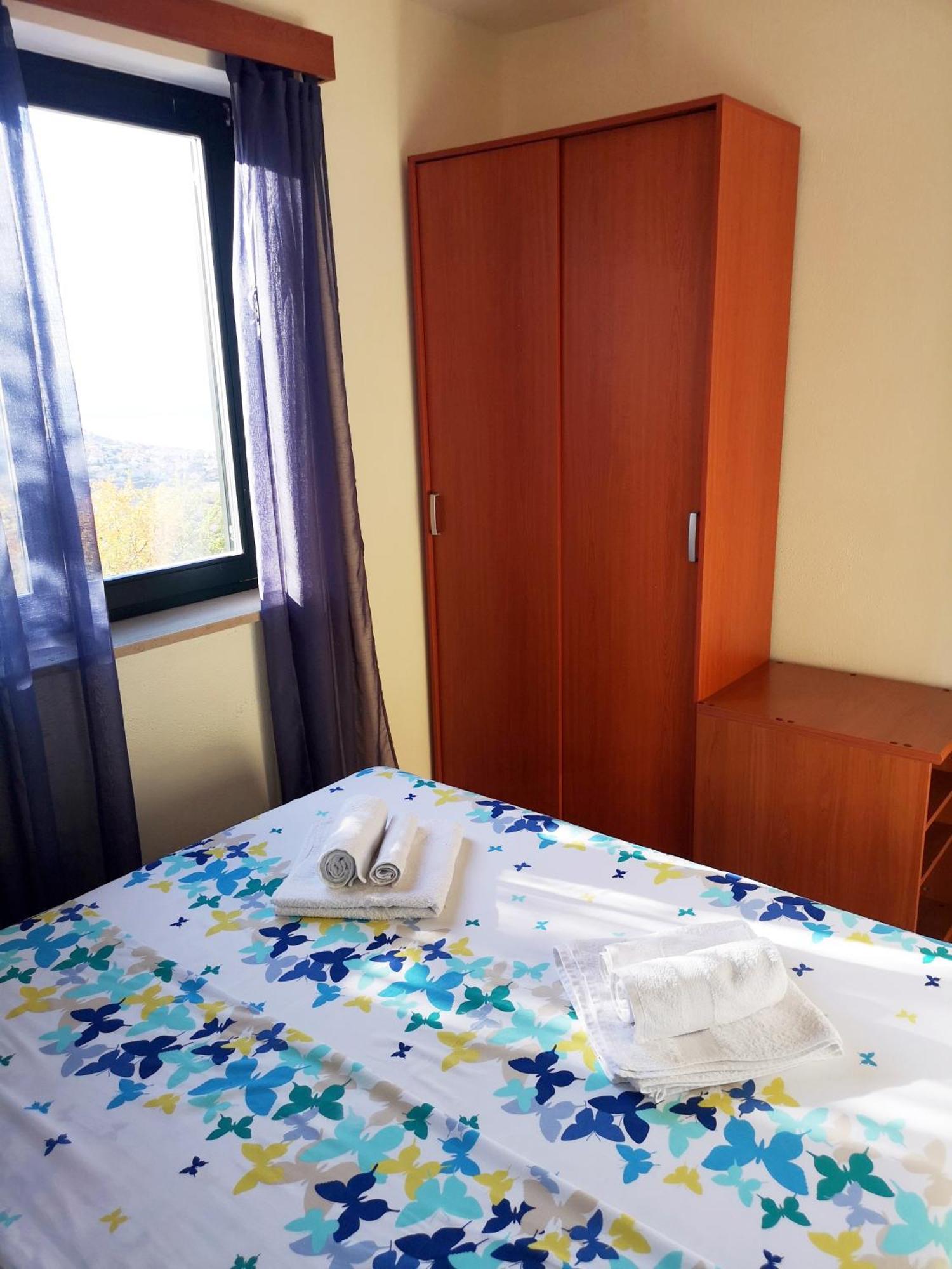 Apartmani Podobnik Klenovica Buitenkant foto